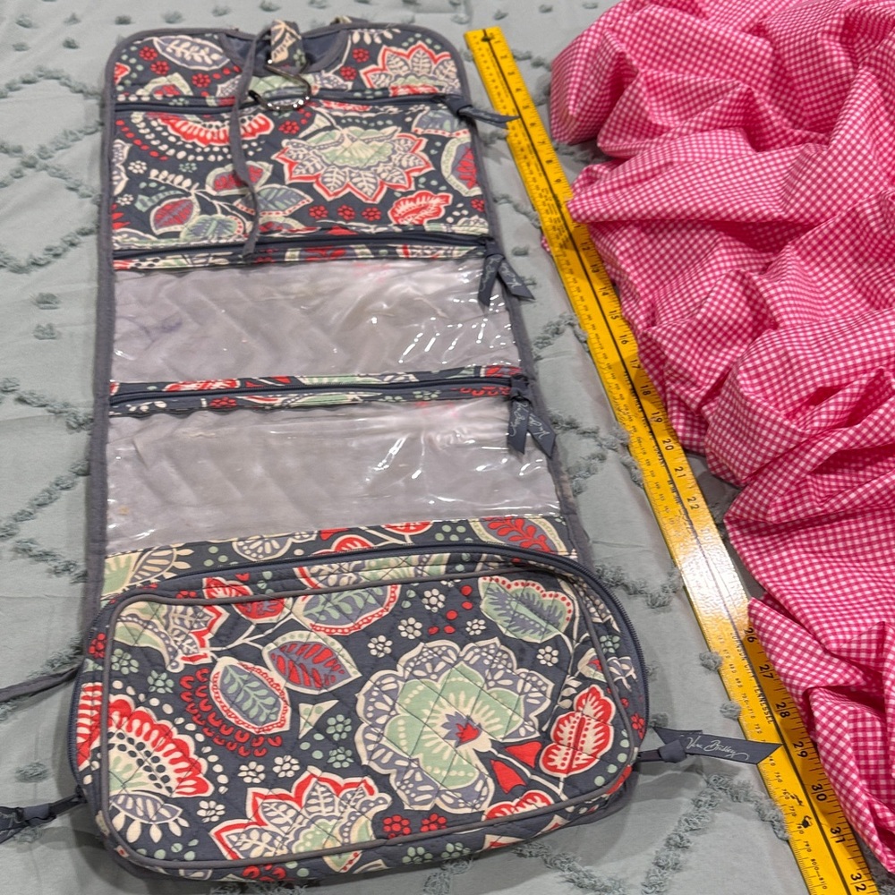 Vera Bradley Multicolor Floral Hanging Travel Bag